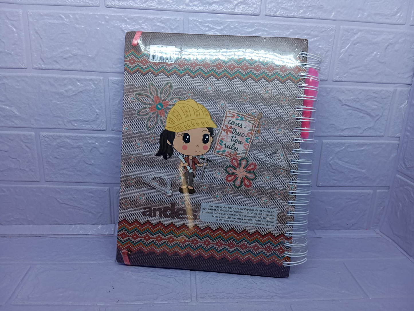 CUADERNO TAPA DURA A4