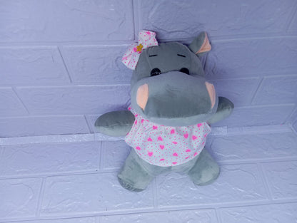 HIPOPOTAMO CON VESTIDO