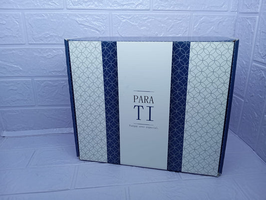 CAJA DE REGALO 30CM X 25CM X 9CM