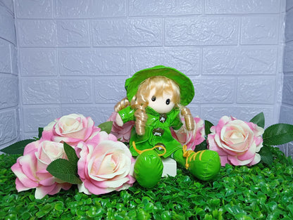 MUÑECA VERDE