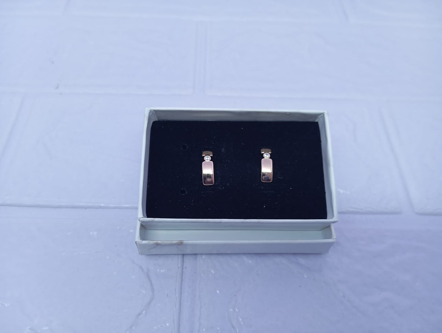 ARETES ARGOLLAS CHICAS