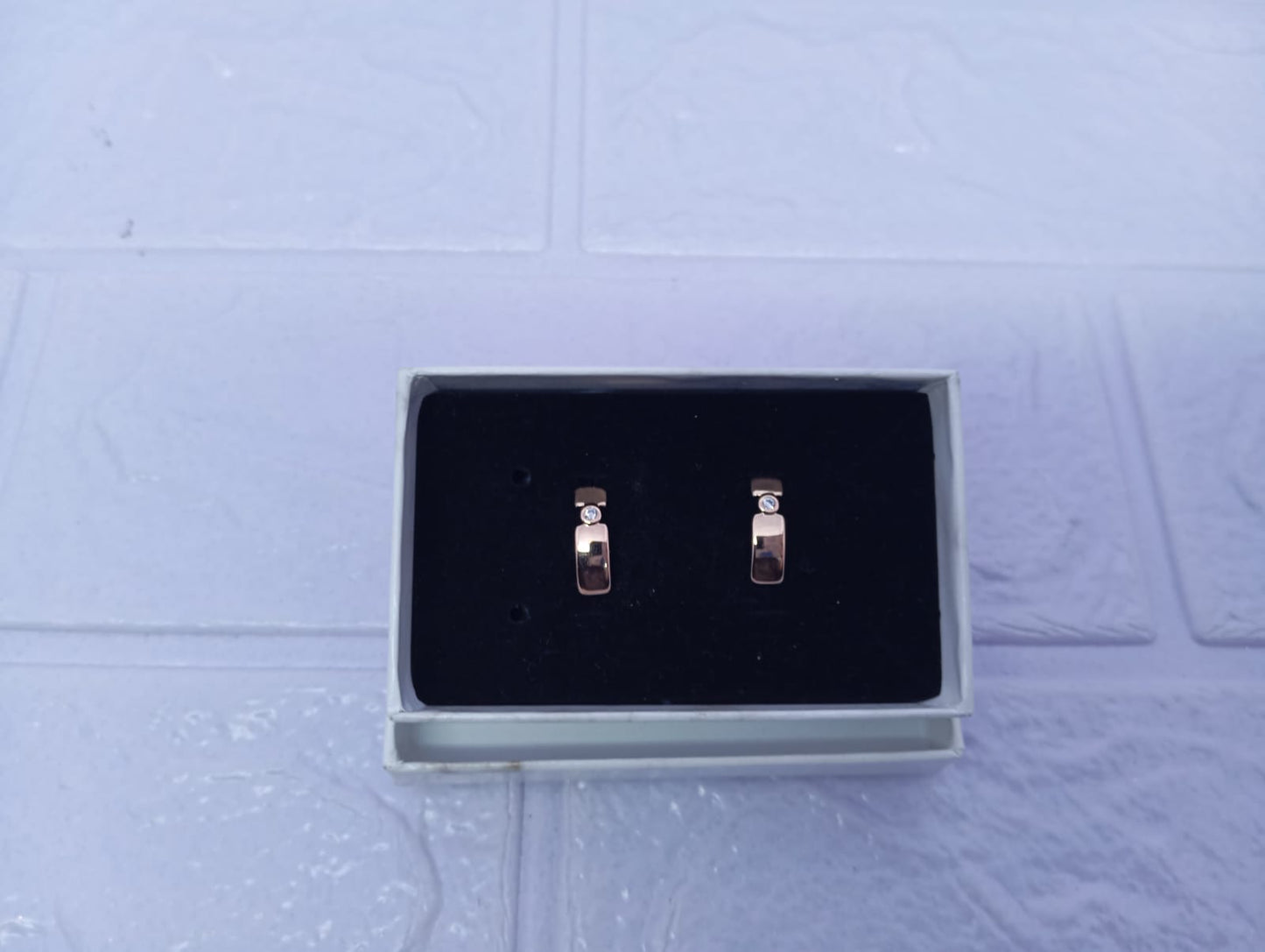 ARETES ARGOLLAS CHICAS