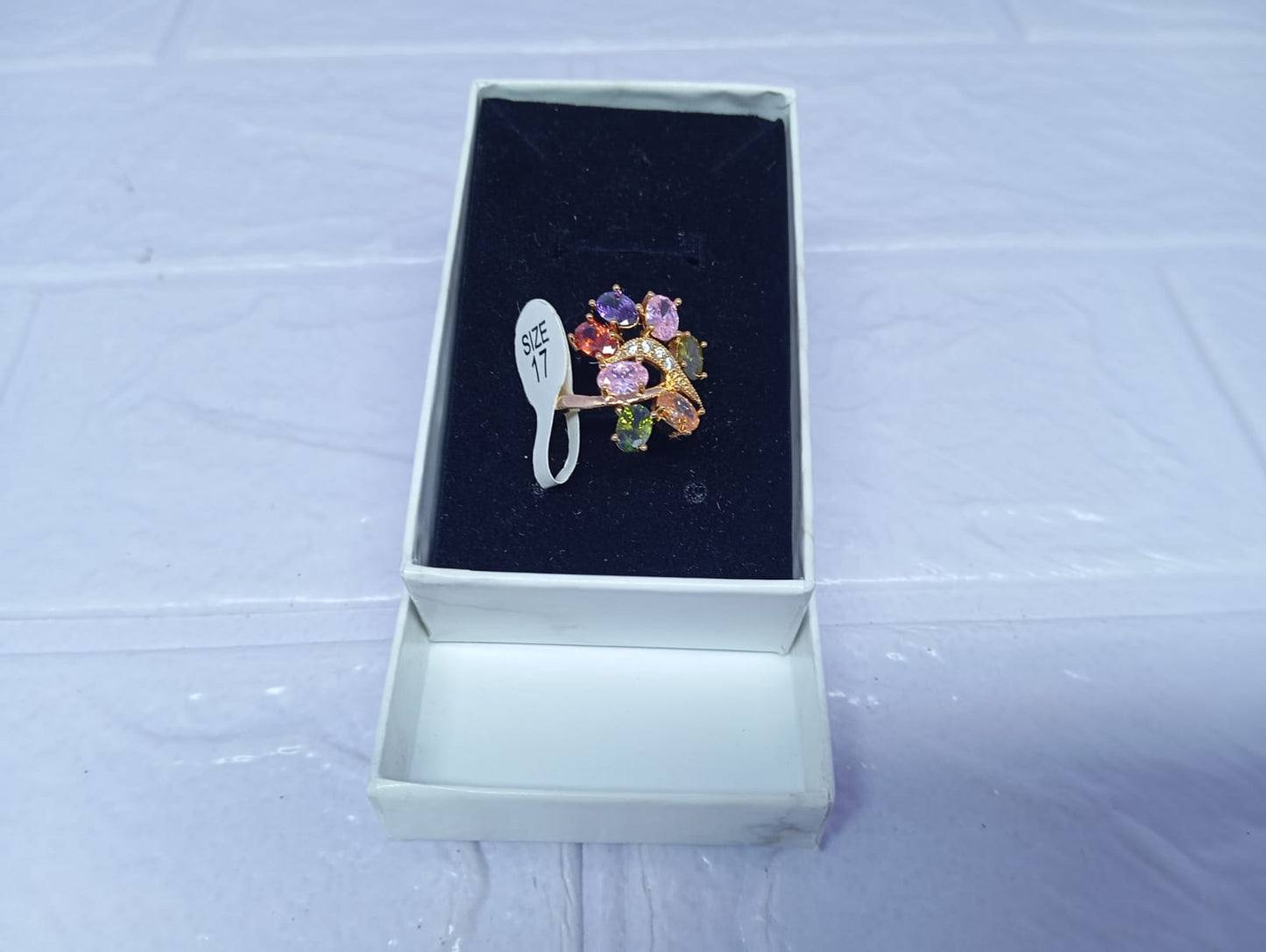 ANILLO DE PIEDRAS
